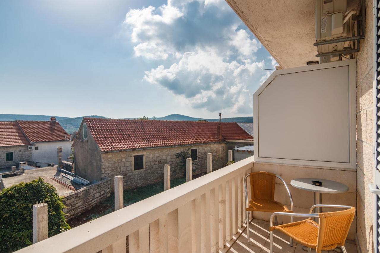 Apartments & Rooms Konoba Tomic Gornji Humac Exterior foto